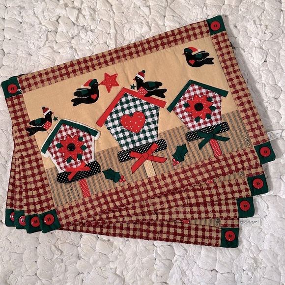 B&D Christmas Placemat - Picture 3 of 5